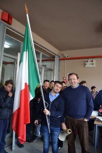 FESTA A SORPRESA PER IL NEO SINDACO DI SCICLI, ENZO GIANNONE. APPENA DOPO L’INSEDIAMENTO