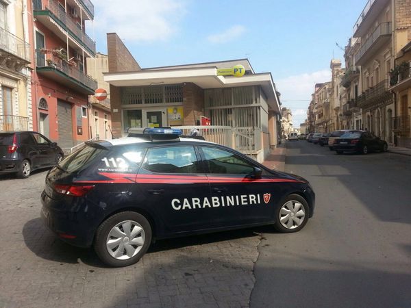 SIRACUSA. MINACCE ED INSULTI CONTRO I CARABINIERI