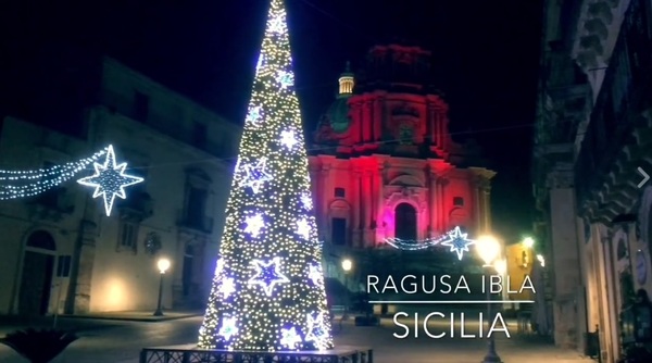 QUESTO VENERDI’ TOMBOLATA IN PIAZZA A RAGUSA IBLA CON “PIPITONELLA”