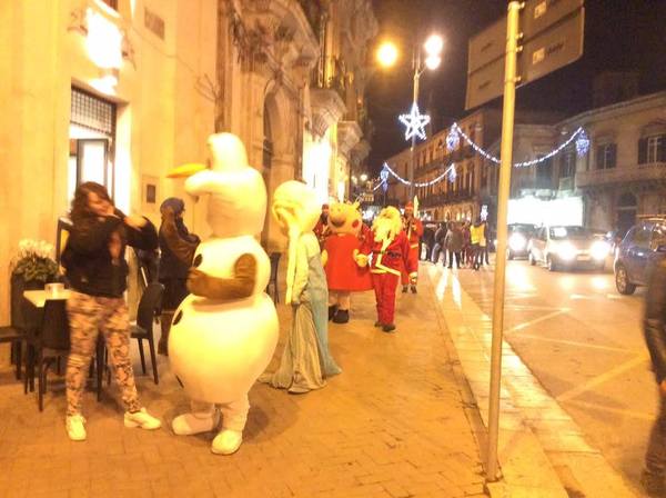 PARATA DI NATALE A MODICA PER LE FESTIVITA’ NATALIZIE