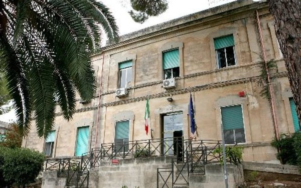 IL REPARTO DI OTORINOLARINGOIATRIA RESTA A RAGUSA