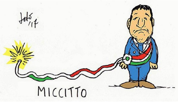 “MICCITTO”, DOPO IL SONDAGGIO CHE LO VEDE IN CALO, IL SINDACO PICCITTO SI DIFENDE: “LAVORO PER LA CITTA’ NON PER LA VISIBILITA'”