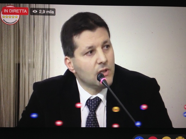 VIDEO – PICCITTO A ROMA INSIEME A DI MAIO E RAGGI: “A RAGUSA? VA TUTTO BENISSIMO”