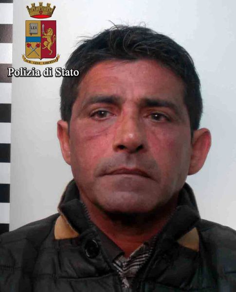 LA POLIZIA DI STATO ARRESTA UN ALTRO PLURIPREGIUDICATO PER DETENZIONE ILLEGALE DI UNA PISTOLA