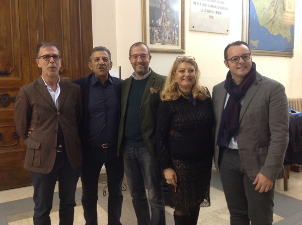 E’ STATA RAGUSA A DOVERE “PAGARE IL PIZZO” AL MOVIMENTO CINQUE STELLE. LA MISURA È ORAMAI COLMA