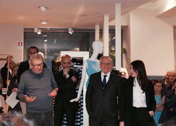 GRANDE SUCCESSO PER LA MOSTRA “RINASCITA – LA PASQUA IN SICILIA” DA “FRATELLI BATTAGLIA” A RAGUSA