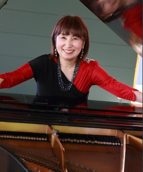 LA PIANISTA GIAPPONESE ATSUKO SETA OSPITE DELLA STAGIONE MUSICALE DELLA FONDAZIONE TEATRO GARIBALDI DI MODICA CON IL CONCERTO “MOONLIGHT – CHIARO DI LUNA”.