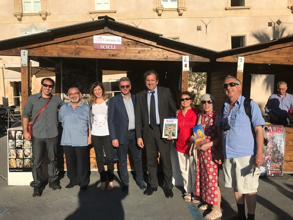 SCICLI PROMUOVE IL PROPRIO TERRITORIO ALL’INFIORATA DI NOTO