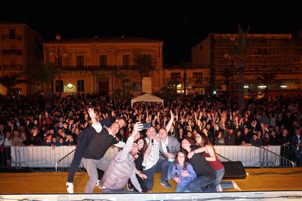 PRIMO MAGGIO, ECCO GLI APPUNTAMENTI IN PROVINCIA. A POZZALLO (GRATIS) I TINTURIA, A MARINA DI RAGUSA BAND LOCALI E GONFIABILI