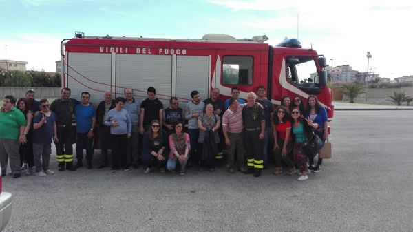 I RAGAZZI DELL’ANFFAS IN VISITA ALLA CASERMA DEI VV.F. DI MODICA