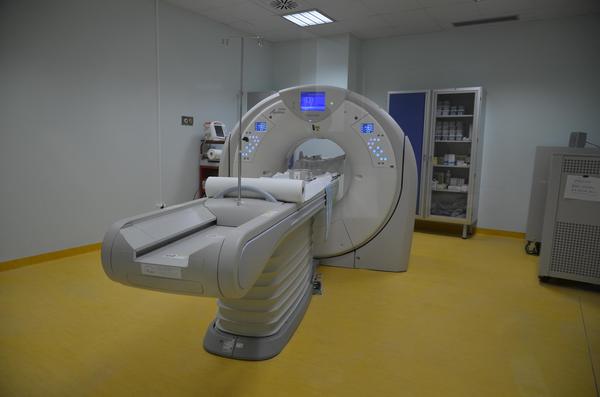 FOTO – Entriamo all’interno del Nuovo Ospedale di Ragusa. Le foto di alcuni reparti interni e delle sale operatorie