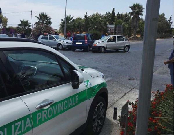 Sette feriti in un incidente stradale sulla s.p. 85 Scoglitti – Santa Croce