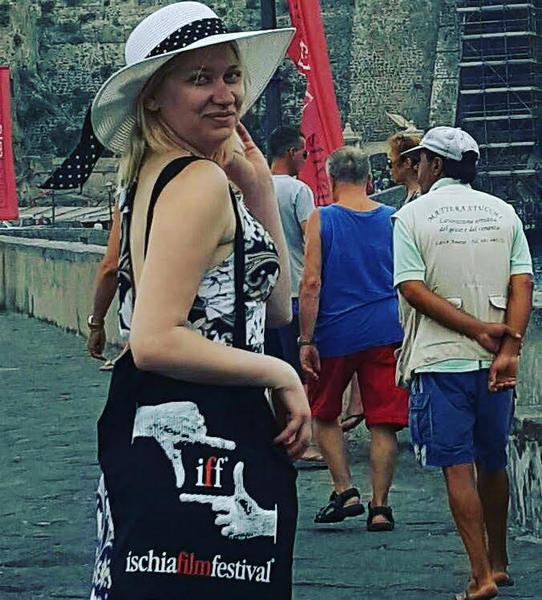 Silvia Busacca omaggia Ischia
