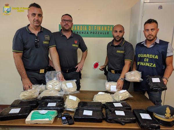 Sequestrati  al porto di Pozzallo 22 kg di eroina