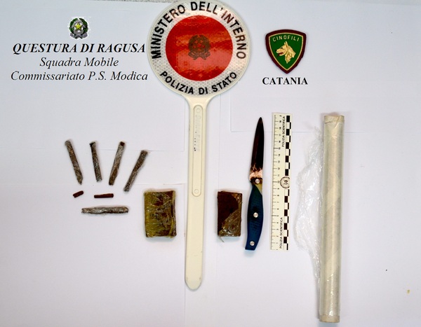 Operazione antidroga della polizia di stato a Scicli. Arrestati due tunisini