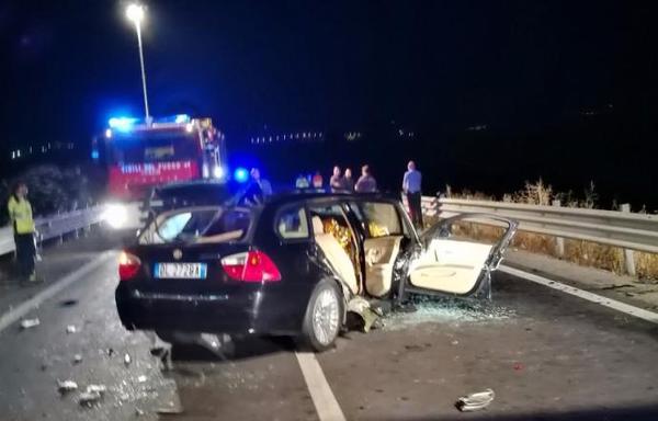 Ragusa – Catania, gli incidenti stradali mortali e la politica che allunga i tempi del raddoppio. Perché?