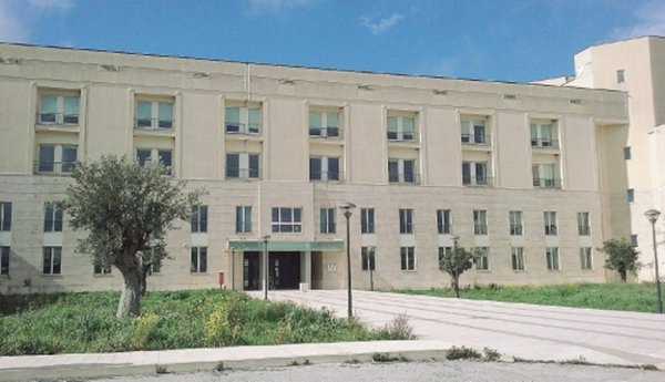Incidenti stradali, vite salvate grazie al tempestivo intervento dei medici del nuovo ospedale di Ragusa
