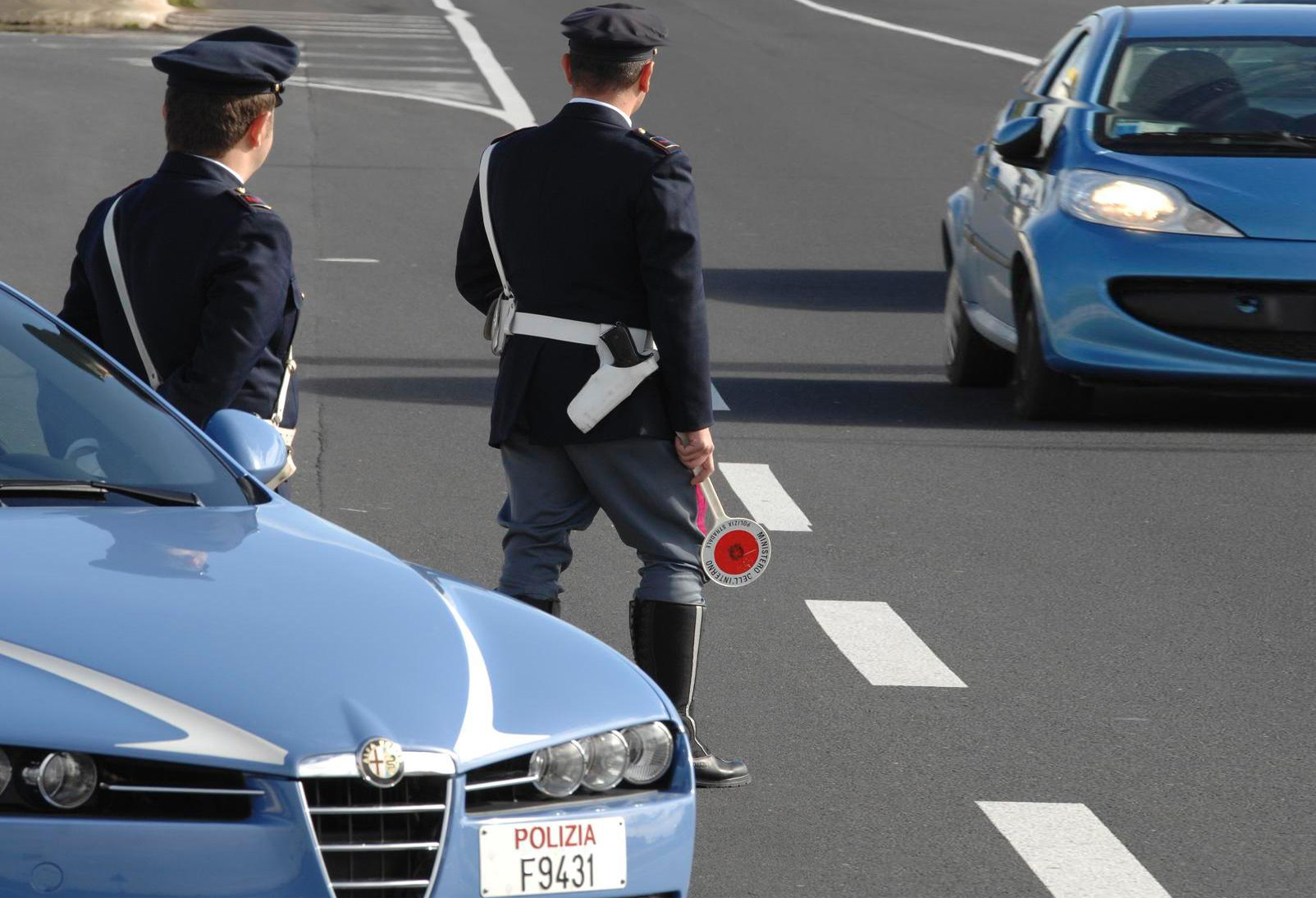 Strada chiusa e traffico deviato: sversamento di olio sulla Comiso-Ragusa