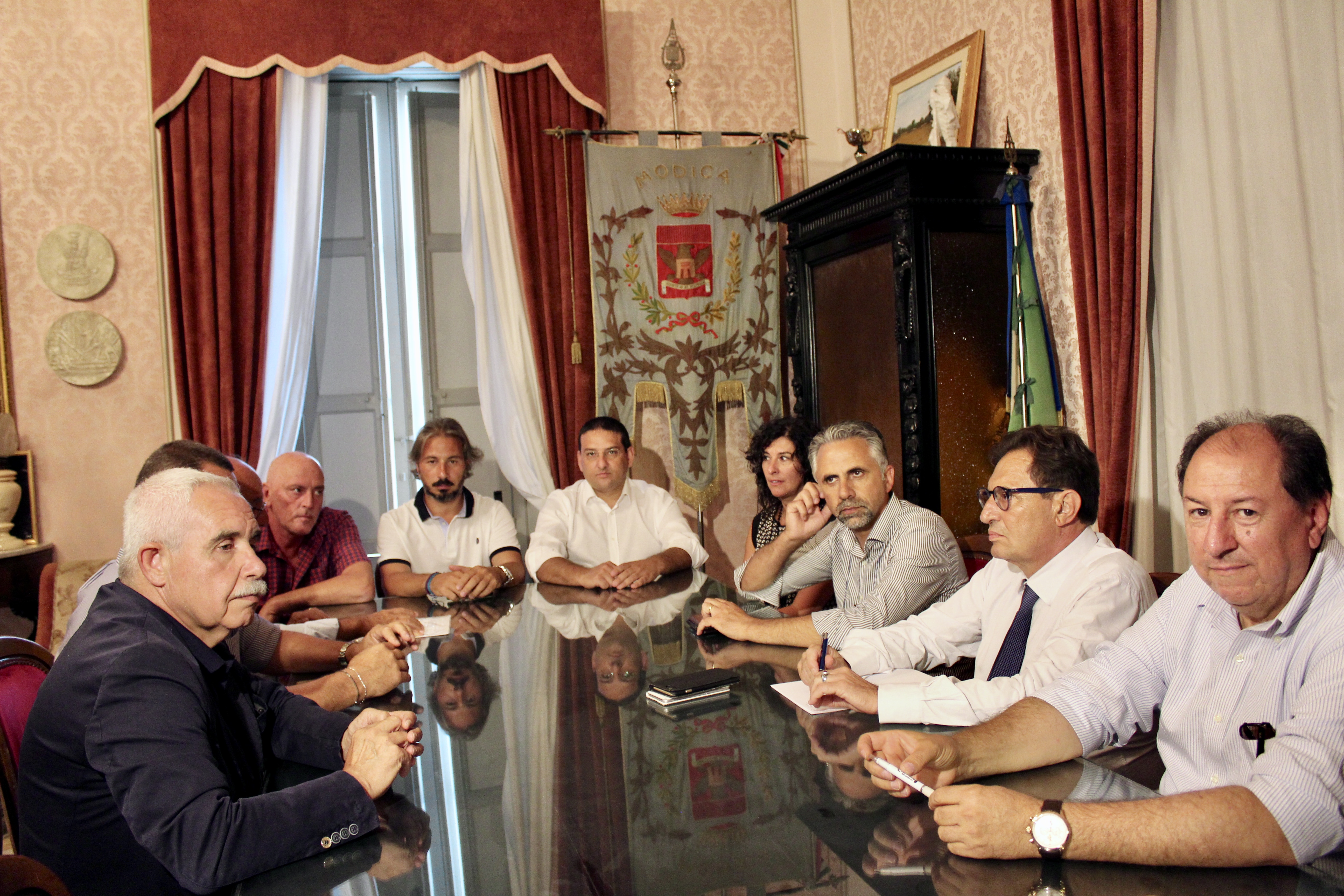 Il polo avicolo modicano a confronto con il governatore Crocetta al Comune di Modica