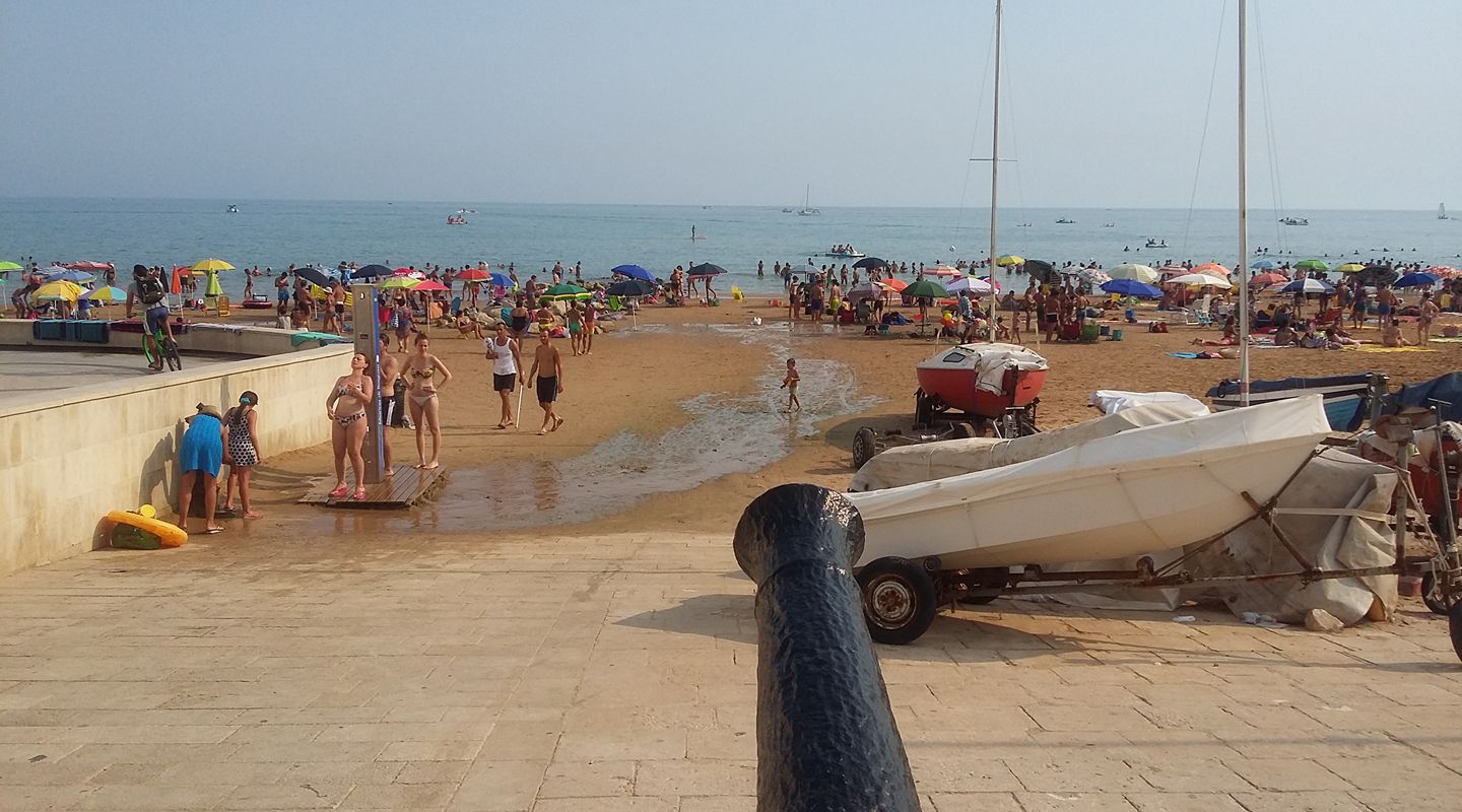 Docce a Marina di Ragusa a secco