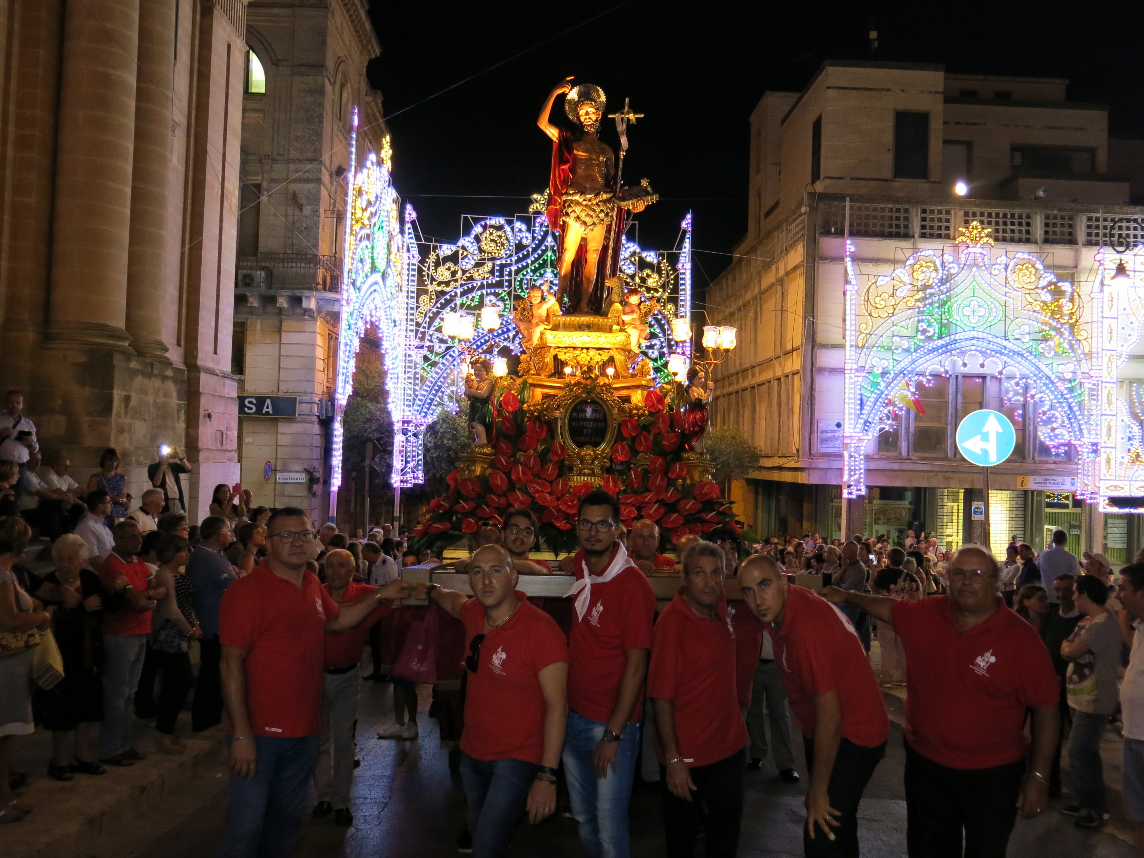 San Giovanni seconda uscita. Questo martedì la festa. Ecco orari e dettagli. VIDEO