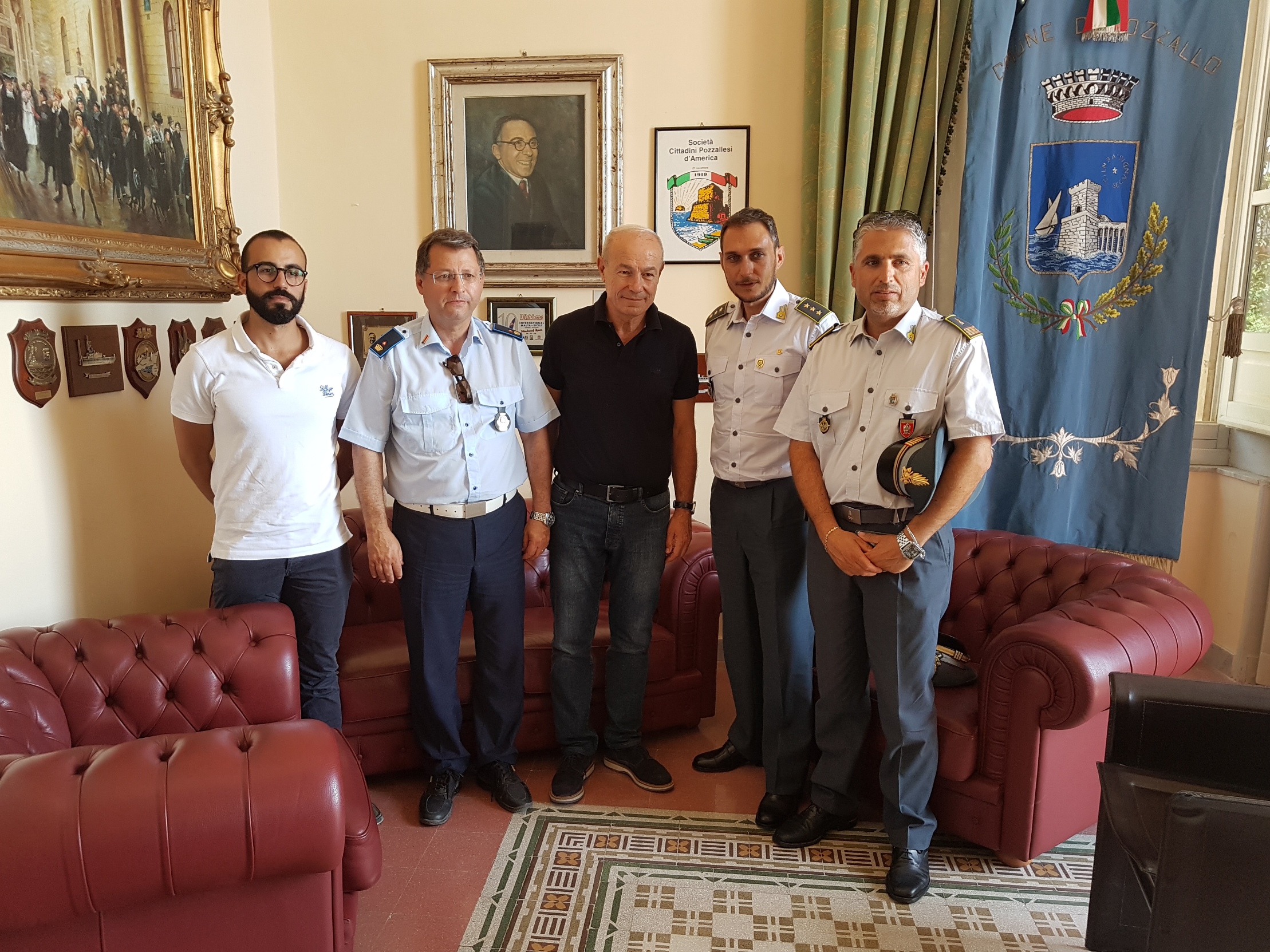 A Pozzallo il comandante della Guardia di Finanza di Mare incontra sindaco Ammatuna