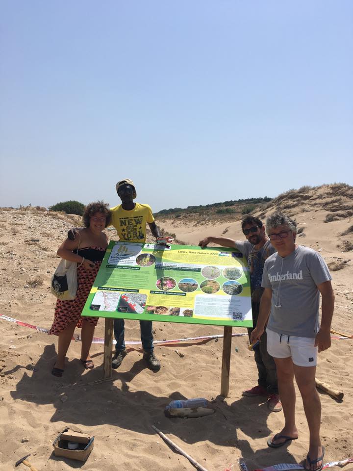 Cartelli per proteggere le dune di Cammarana