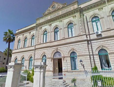 All’ospedale Busacca di Scicli attivato il presidio d’emergenza con ambulanza medicalizzata