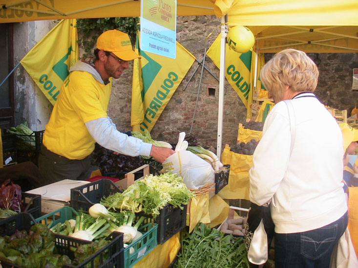 Tornano i mercatini di Coldiretti e Km0