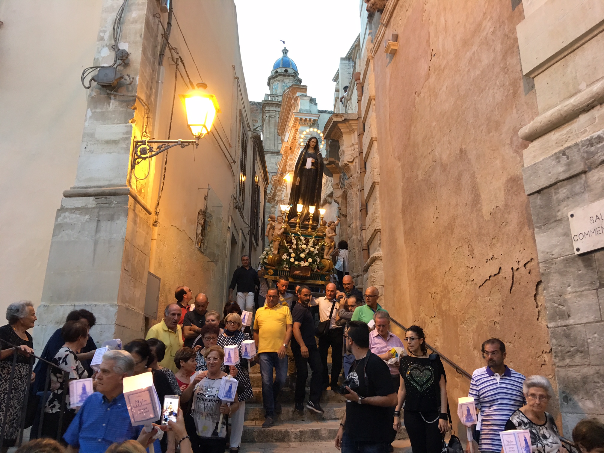 Al via la settimana di celebrazioni per la Madonna Addolorata a Ragusa Ibla