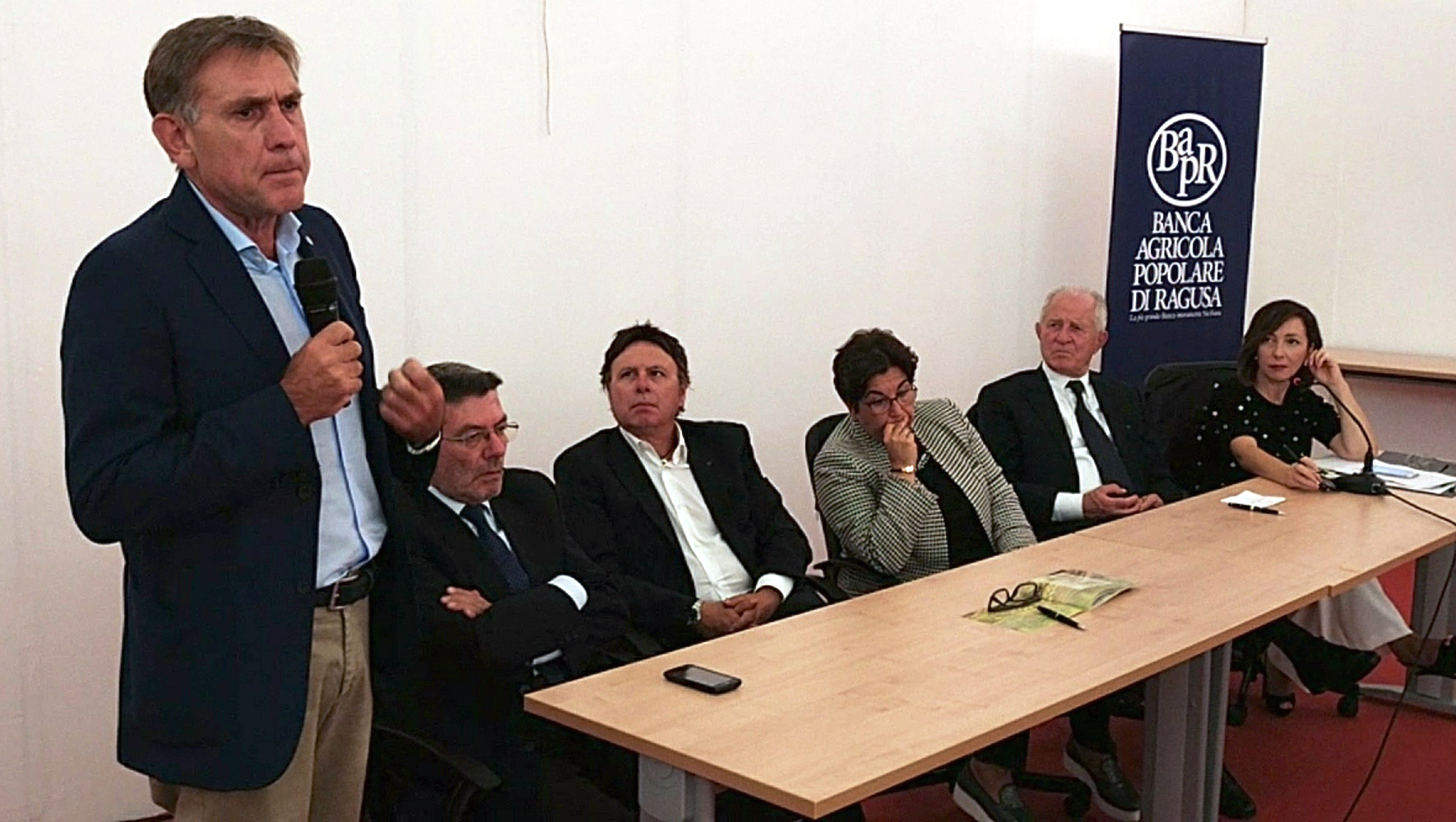 Fam Ragusa, sen. Mauro: “Regione assente, assurdo”