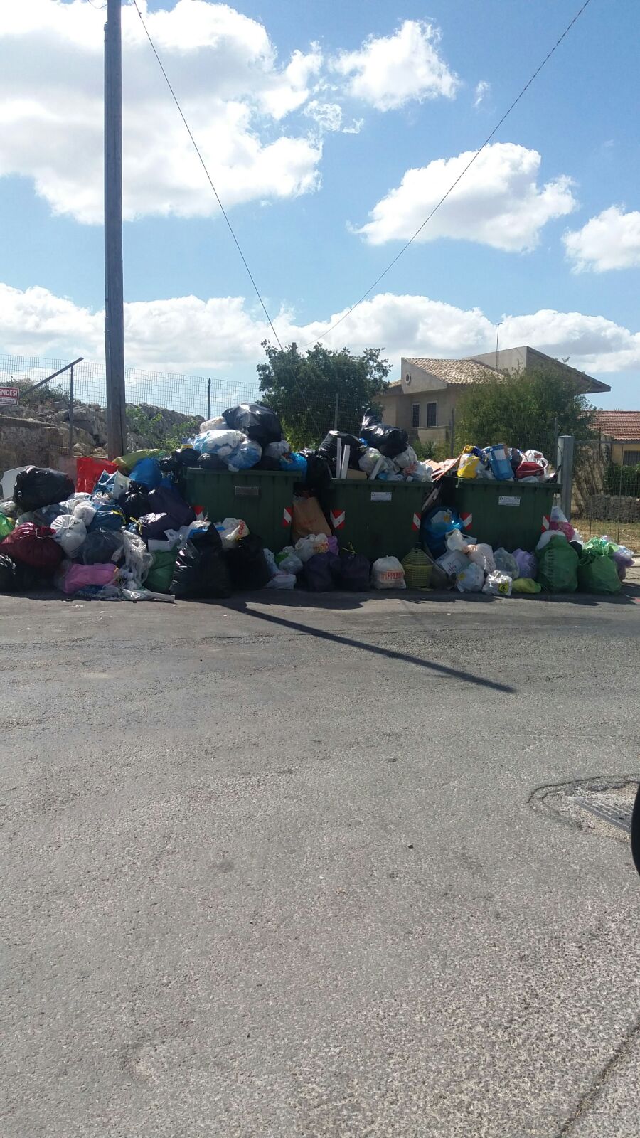 Sulla raccolta dei rifiuti a Modica non abbassare la guardia. Lo chiede Art. 1