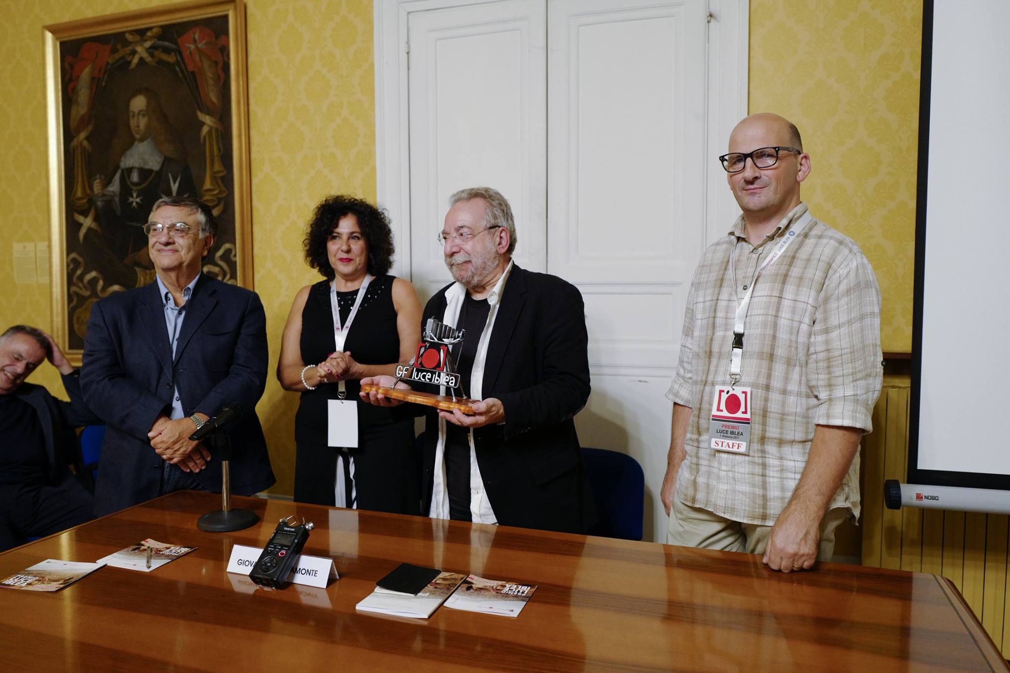 Premio Luce Iblea: consegnato al maestro fotografo Giovanni Chiaramonte. Conclusa la manifestazione del gruppo fotografico