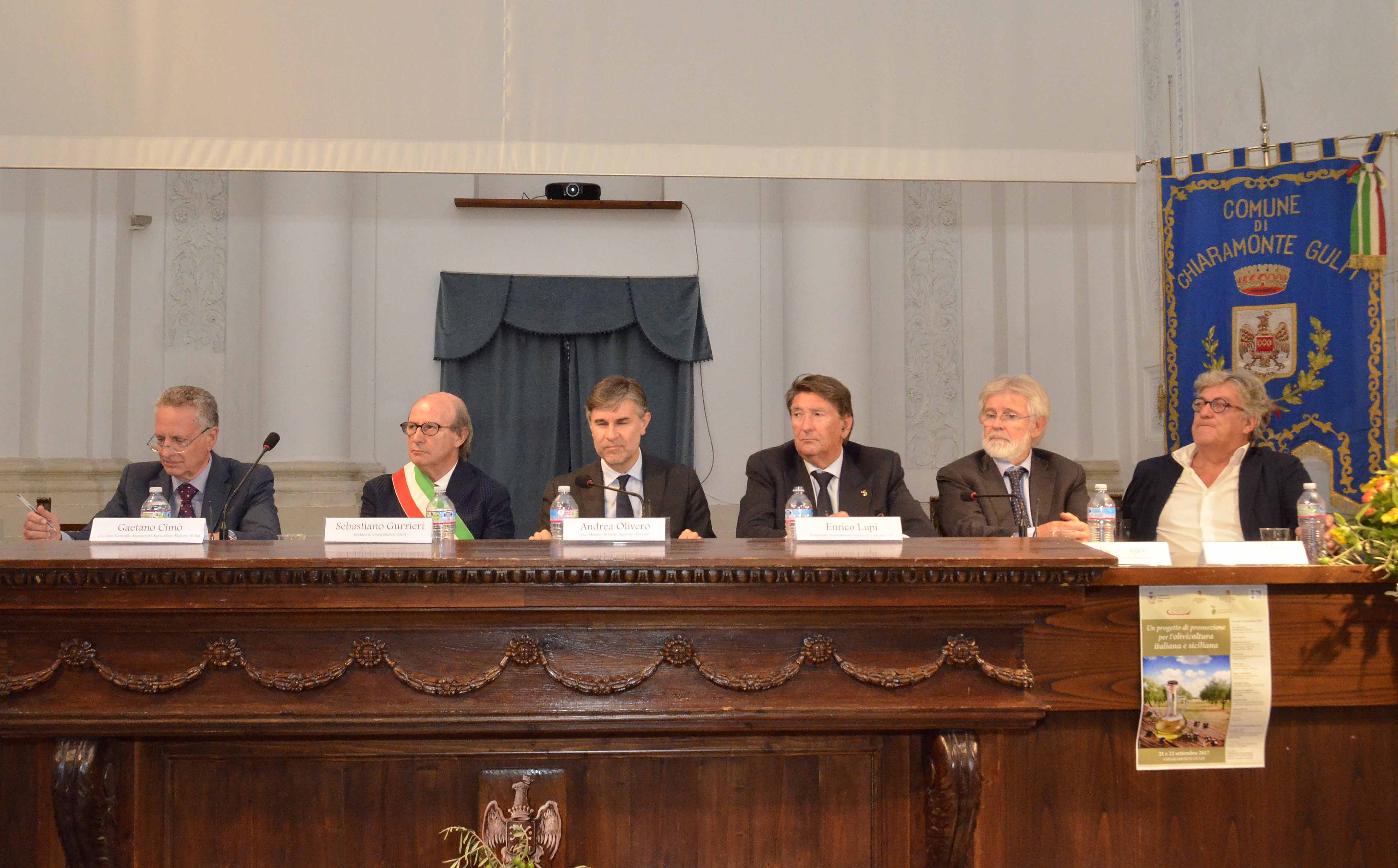 Olivicoltura: dalla Sicilia parte progetto nazionale di valorizzazione. Il viceministro a Chiaramonte Gulfi