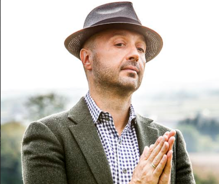 Cous Cous Fest, Bastianich: “Amo il cous cous tradizionale”. Il giudice di Masterchef stregato dall’incocciata