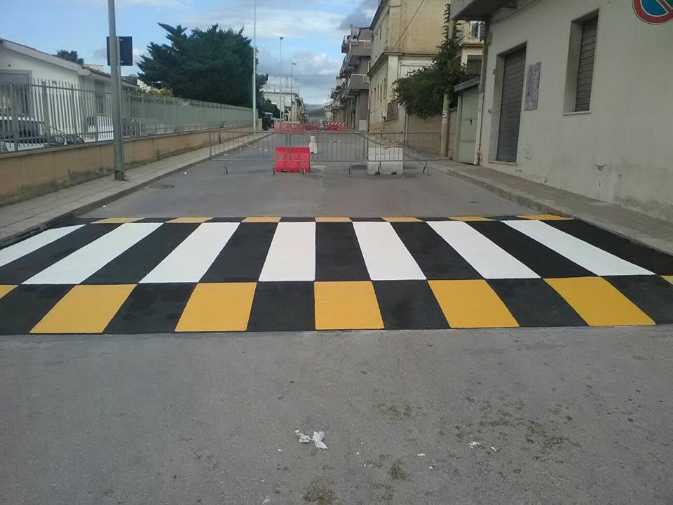A Comiso inaugurati i passaggi pedonali via Roma