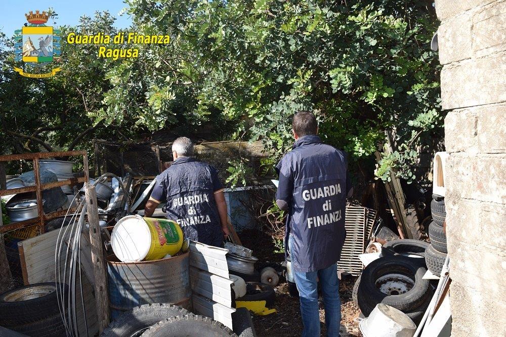 A Modica la Finanza sequestra discarica abusiva di 5000 metri quadrati