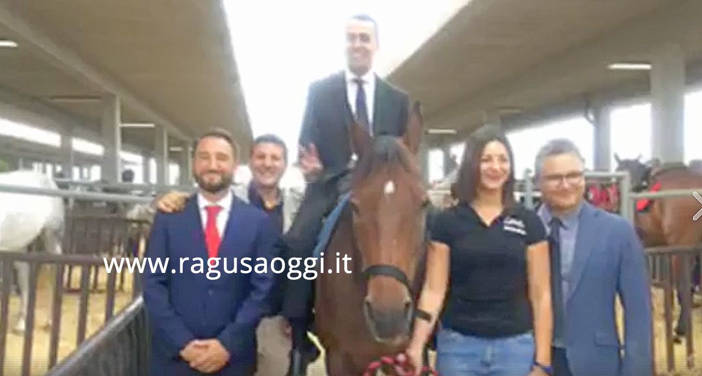 Di Maio e Cancelleri alla Fiera Agricola. Adesso siamo a cavallo!