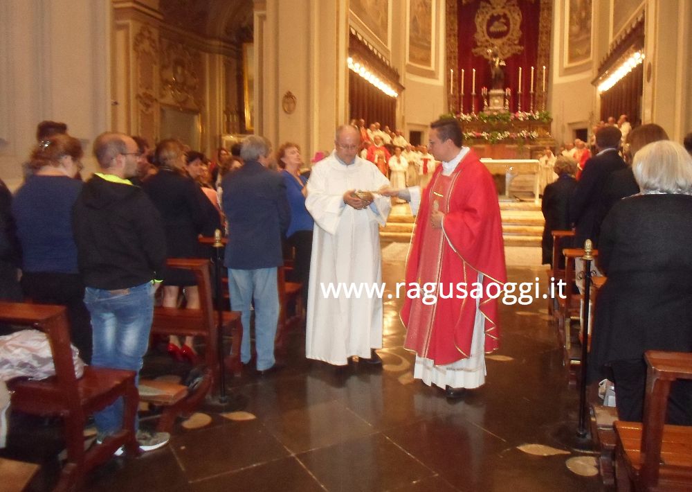 Si è insediato don Giuseppe Burrafato, nuovo parrocco della Cattedrale San Giovanni. FOTO E VIDEO