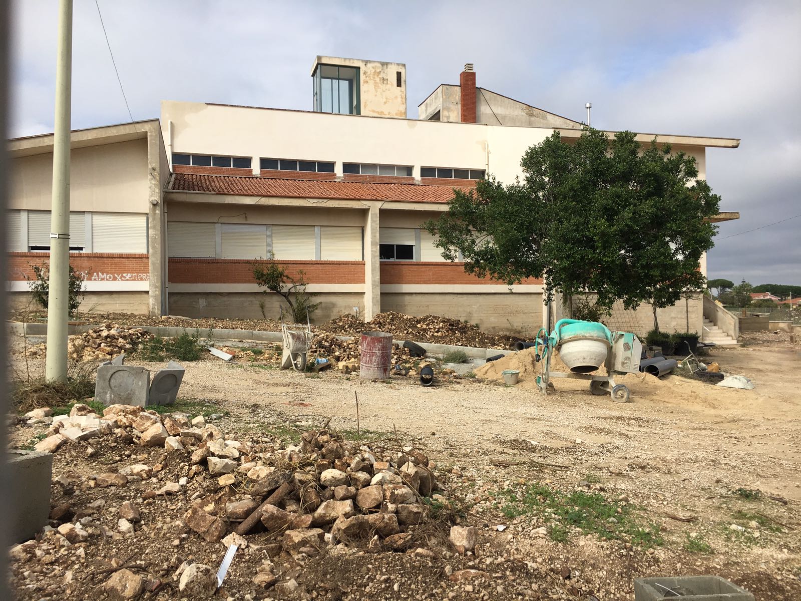 In corso i lavori di ristrutturazione della “Raffaele Poidomani” a Modica. I fondi recuperati in extremis da Minardo.