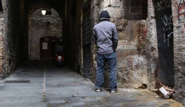 Degrado nel centro storico di Ragusa sopra. Una petizione dei cittadini