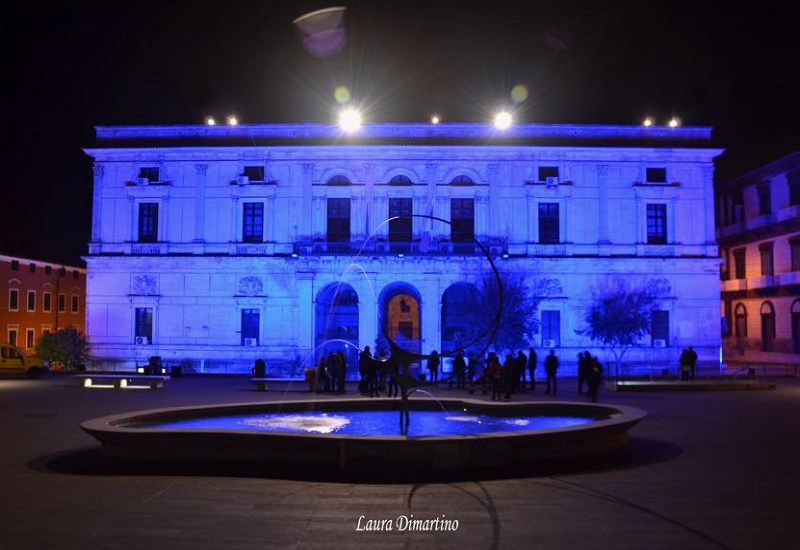 Il comune di Ragusa si colorerà di blu