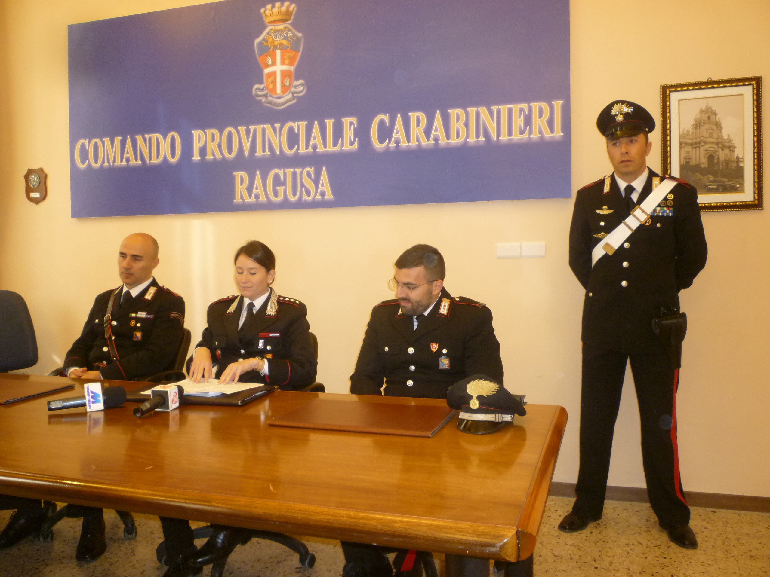 Nascondevano la droga sotto il letto. Arrestati dai Carabinieri a Ragusa