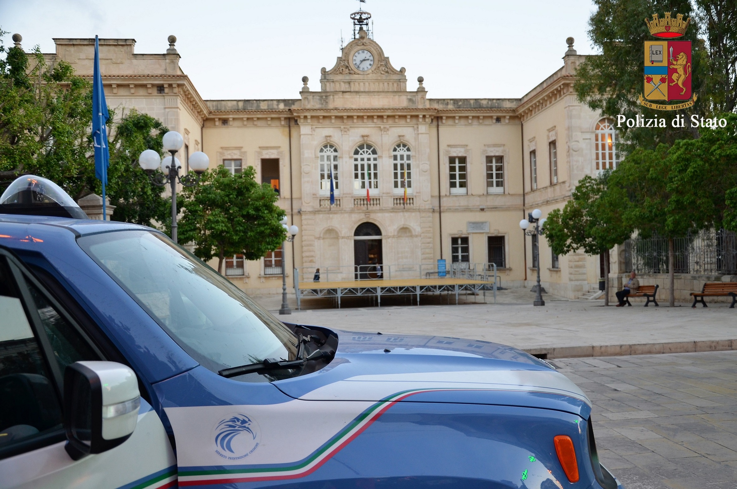 A Pozzallo attività di repressione e prevenzione dei reati da parte della Polizia di Stato