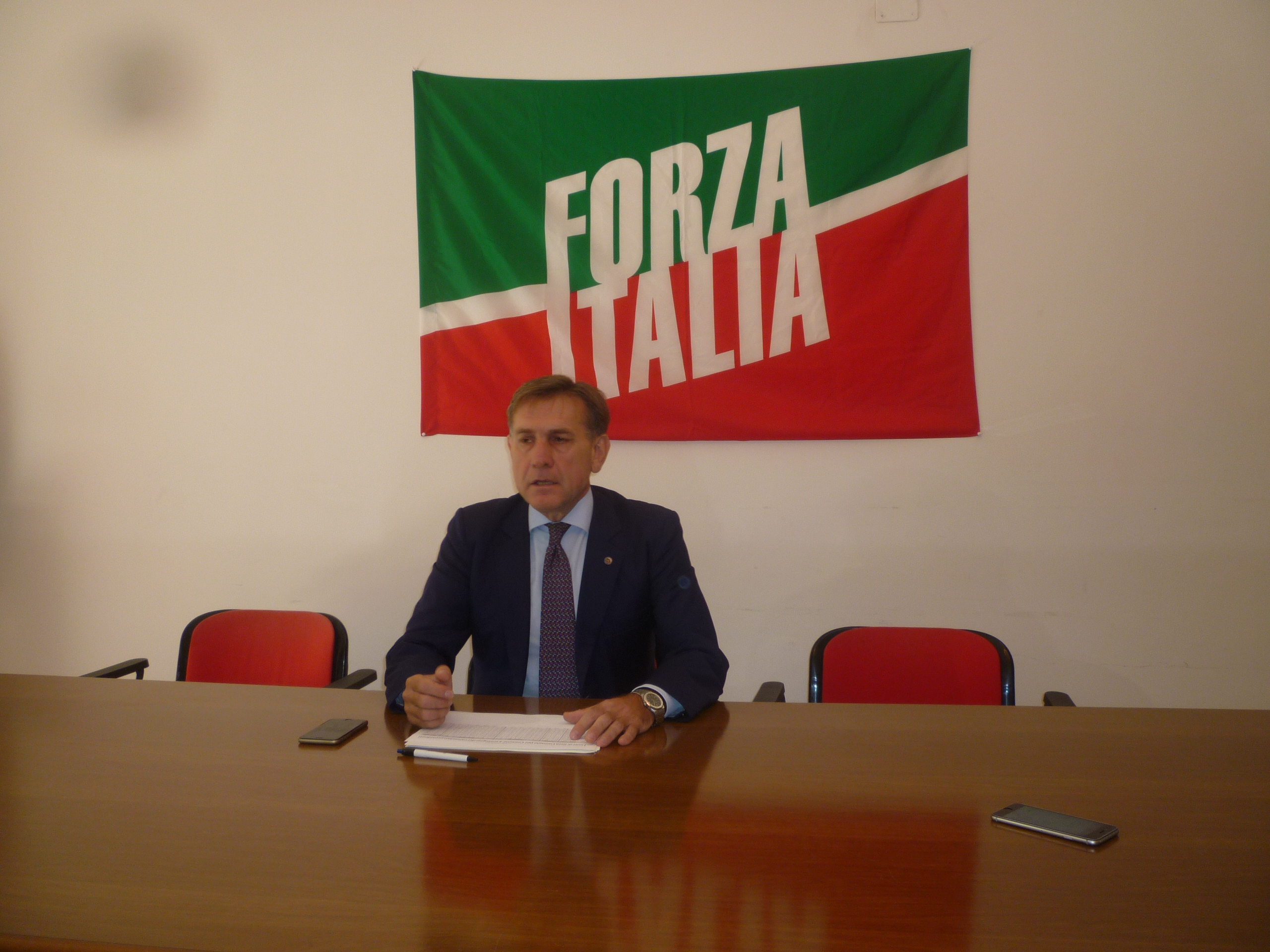 Giovanni Mauro non è più commissario provinciale di Forza Italia. Dirigerà un centro di formazione professionale