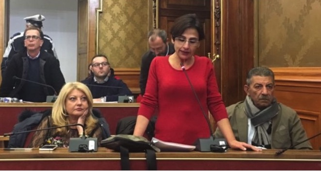 Caos al Comune, Sigona lascia i 5 Stelle, Piccitto perde la maggioranza, Morando si dimette da presidente commissione