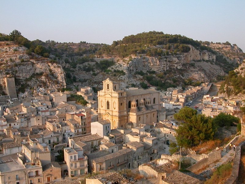 Covid: prorogata zona rossa per Scicli e per Caltanissetta, Caltavuturo, Palma di Montechiaro