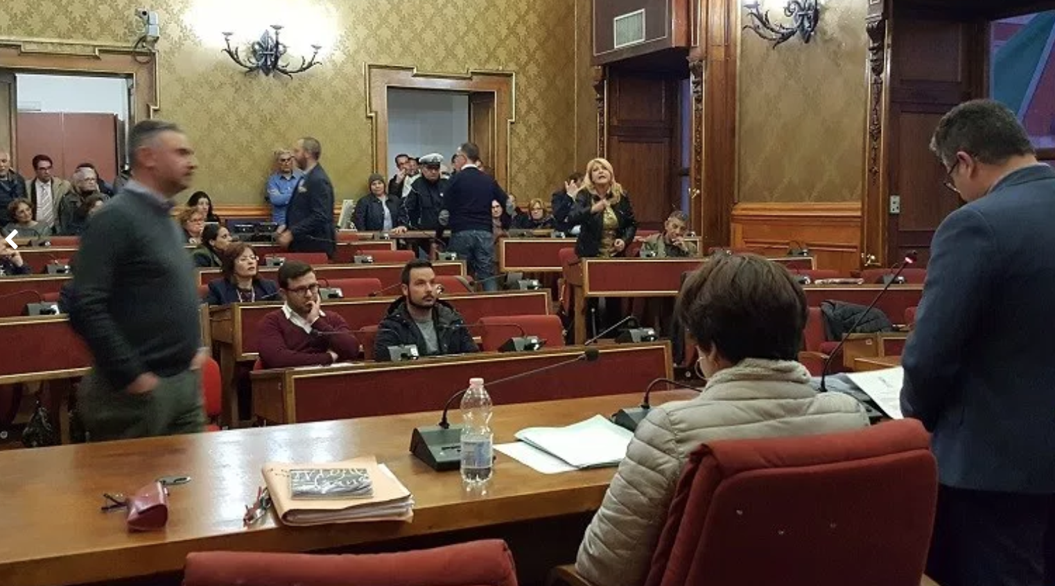 La (ar)resa dei conti. Sulle variazioni di bilancio l’Amministrazione 5 Stelle perde in aula