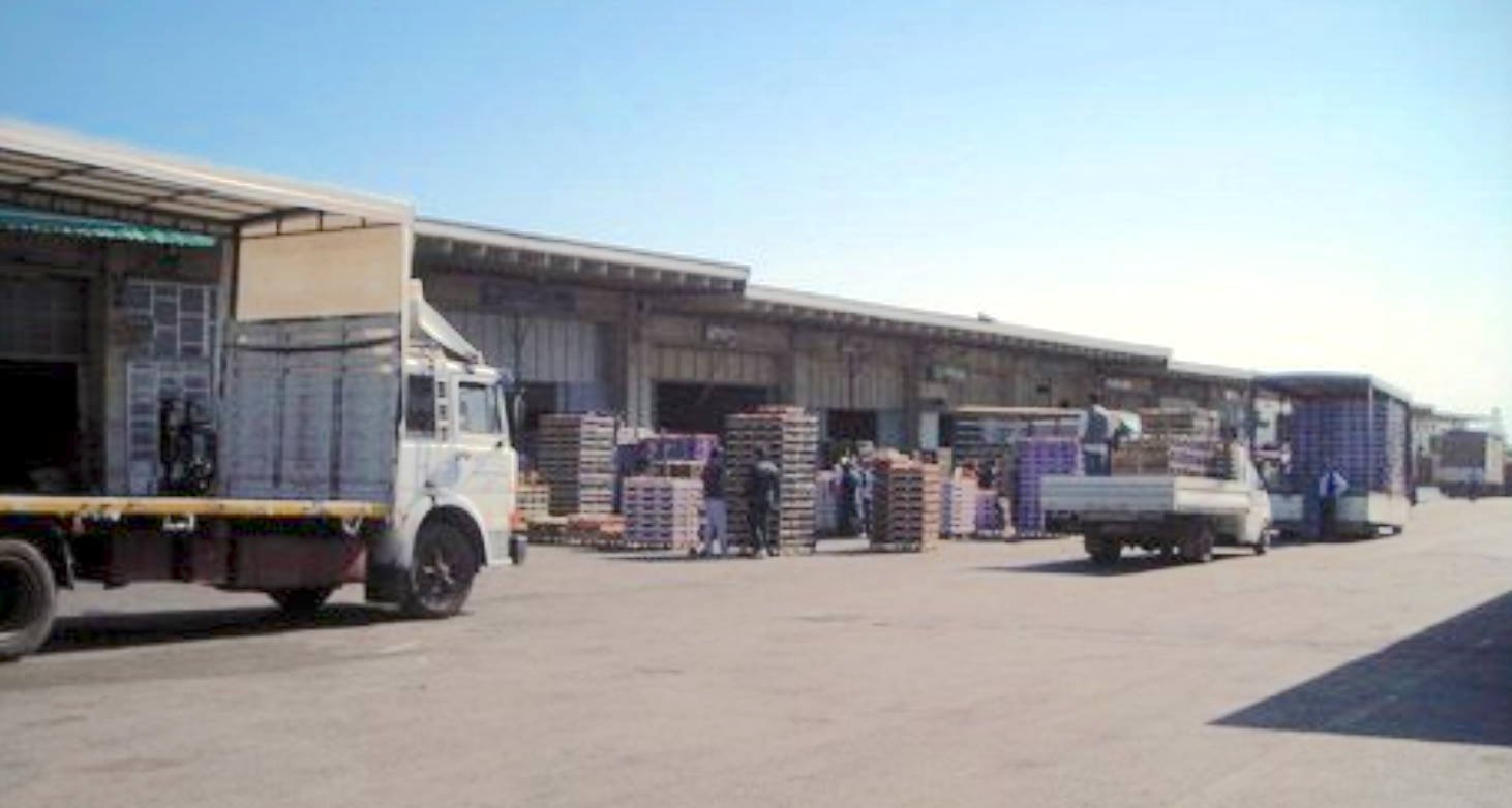 Vittoria, un presidio sanitario d’emergenza nel mercato ortofrutticolo. Ma non tutti sono d’accordo