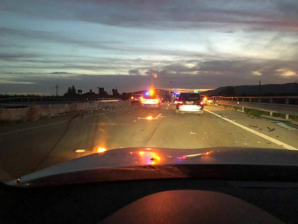 Ragusa: auto cappotta in via Anfuso